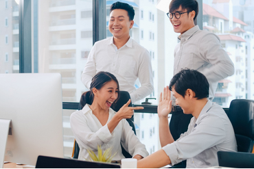 Người lao động thử việc có được thưởng tết cuối năm hay không?
