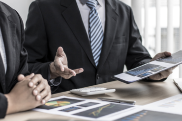 Để chuẩn bị thực hiện thuyết trình, cần chuẩn bị những gì?