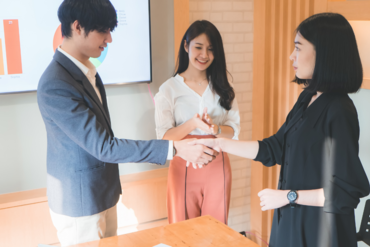 Đạo đức và ứng xử nghề nghiệp chuẩn mực là gì?