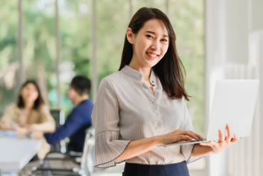Khách hàng là bị hại trong vụ án hình sự