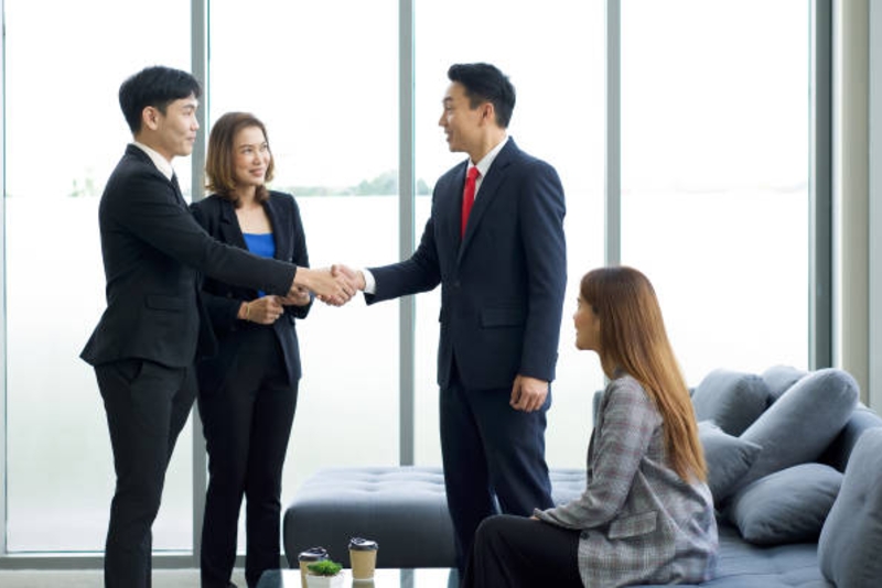 Quyền và nghĩa vụ của khách hàng trong hợp đồng dịch vụ pháp lý