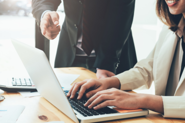 Những điều cần tư vấn ngay từ ban đầu trong vụ án