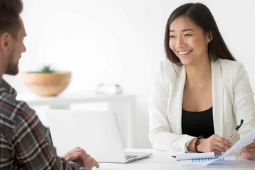 Quảng cáo trong nghề luật sư tại Việt Nam