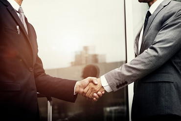 Nguồn luật và vấn đề áp dụng pháp luật, thói quen thương mại trong quan hệ hợp đồng