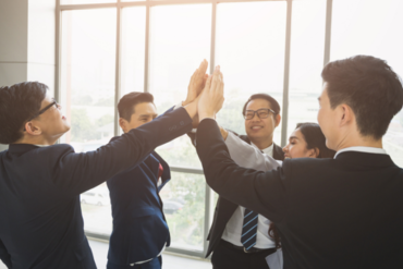 Khái niệm và đặc điểm của tổ chức xã hội
