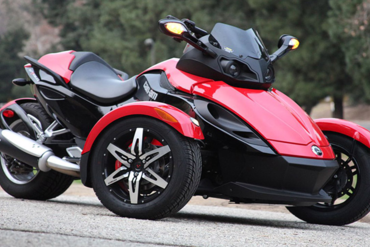 Môtô ba bánh nhập khẩu có được lưu hành tại Việt Nam không?