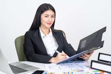 Luật sư tư vấn xem xét, đánh giá, xác định điều kiện khiếu nại