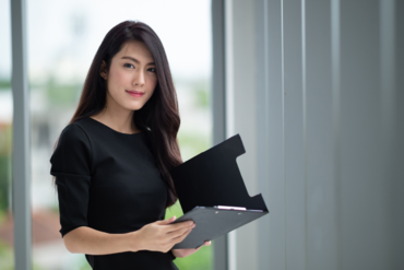 Chủ hộ chết có phải làm lại sổ hộ khẩu không?