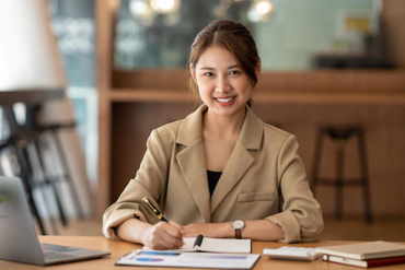 Kỹ năng của luật sư tiếp nhận, tổ chức, thực hiện công việc (2)