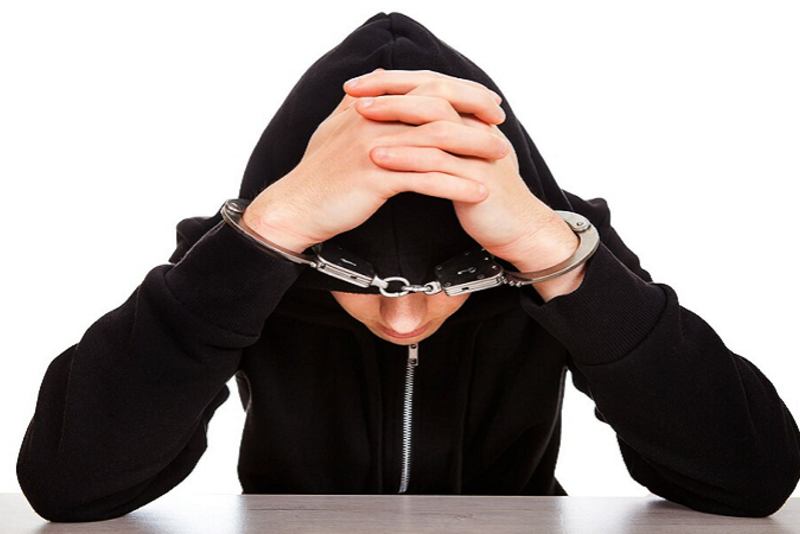 Các biện pháp giám sát, giáo dục đối với người dưới 18 tuổi phạm tội