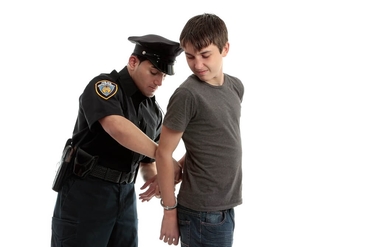 Các vấn đề về tuổi chịu trách nhiệm hình sự
