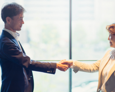 Tranh chấp hợp đồng xây dựng (30 Việt Hưng, Long Biên, Hà Nội): Bị đơn tàng hình!