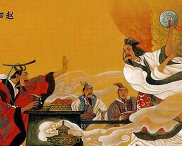 Pháp trị: Vừa đe dọạ vừa dụ dỗ, bề tôi dốc sức phục vụ nhà vua