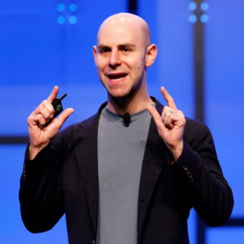 VỀ TÁC GIẢ ADAM GRANT