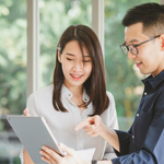 Phân biệt với công chúng